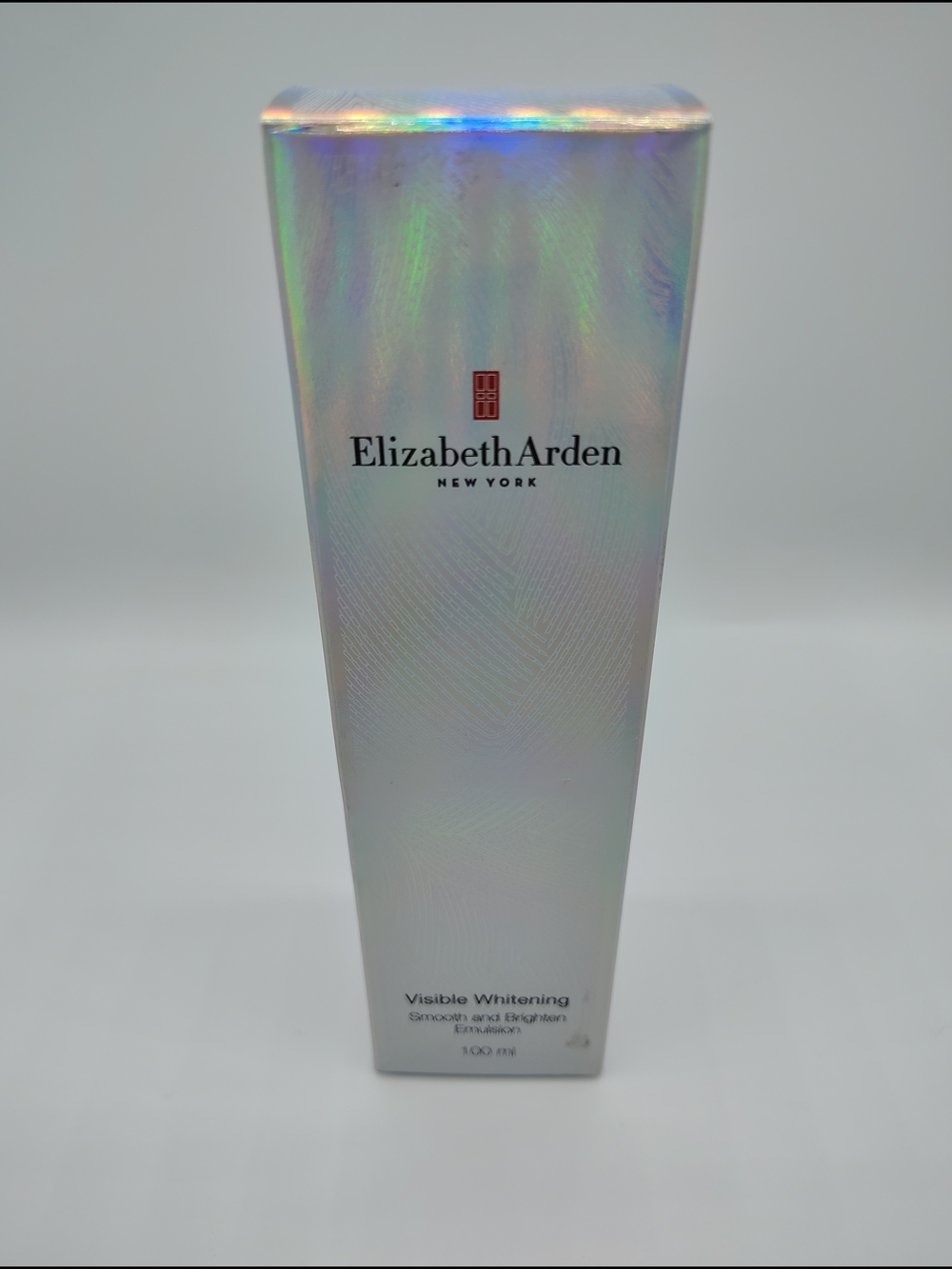 Elizabeth Arden Visible Whitening - Smooth and Brighten Emulsion